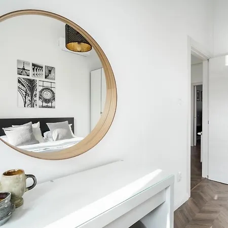 Bpr Sirius With A/c *