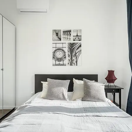 Bpr Sirius With A/c Budapest